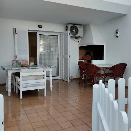 Pilar 2 Apartment Port d'Addaia